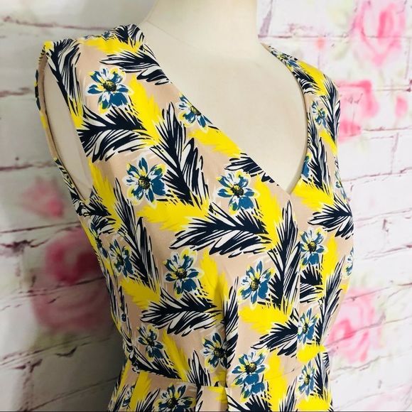 J Crew Silk Yellow and Blue Floral Sleeveless V-neck Midi Dress - Size 00 - Picture 5 of 13